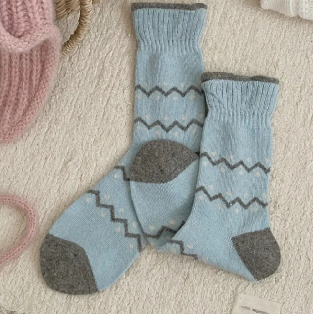 7 Pairs Cozy Patterned Wool Socks